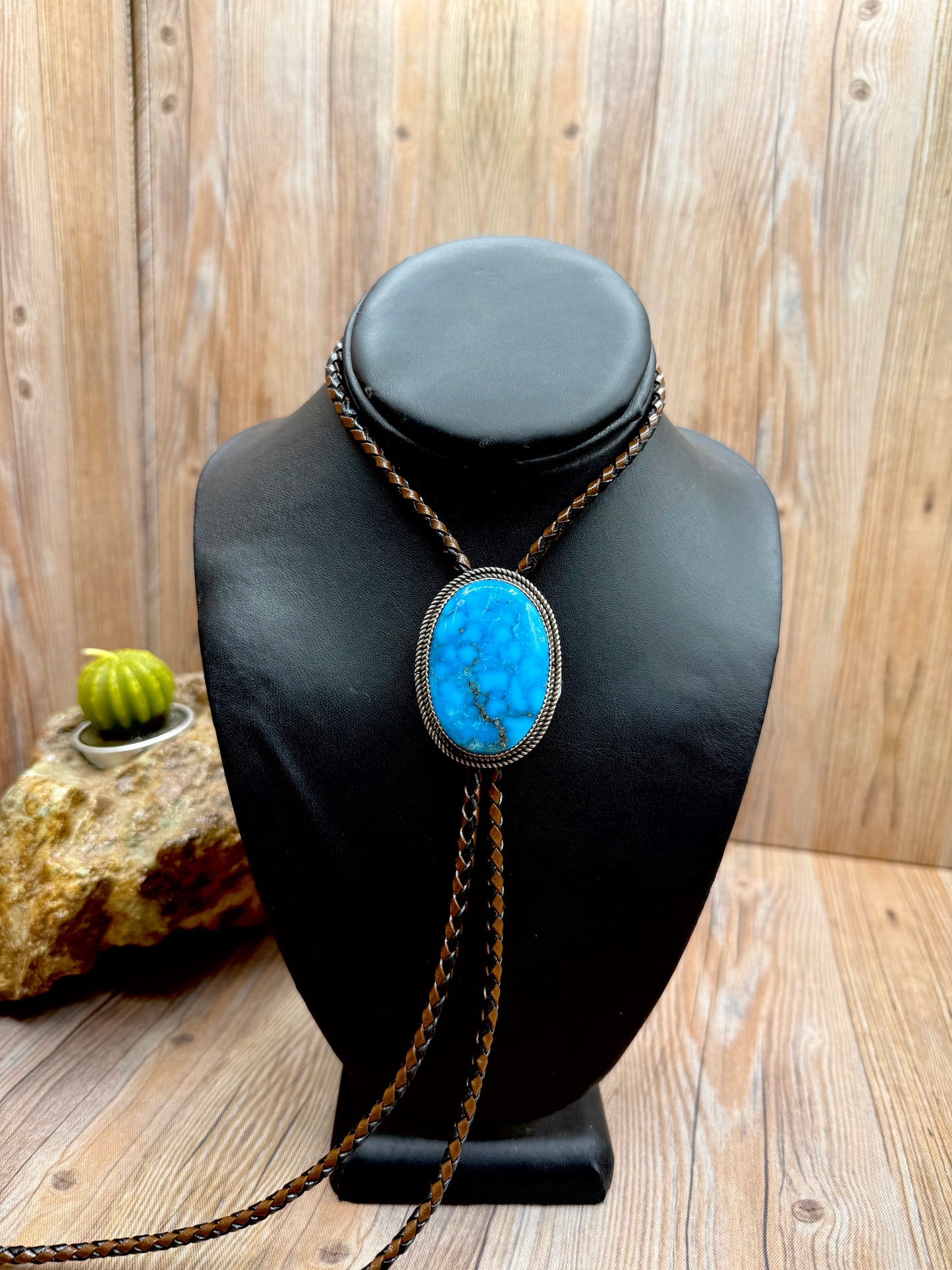 Kingman Turquoise Bolo Tie
