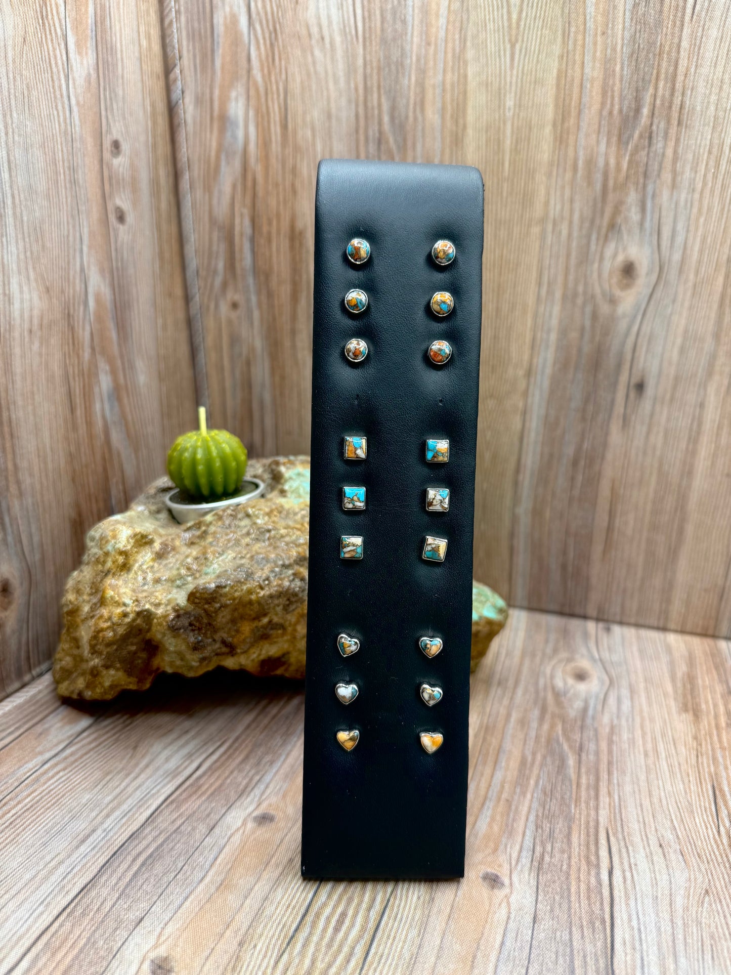 Spiny Oyster & Kingman Turquoise Stud Earrings