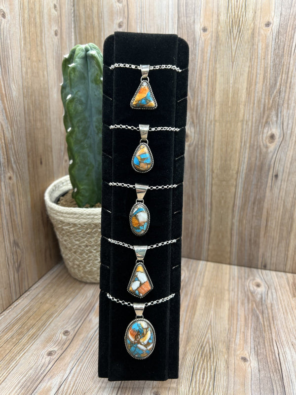 The Spiny Oyster & Kingman Turquoise Collection