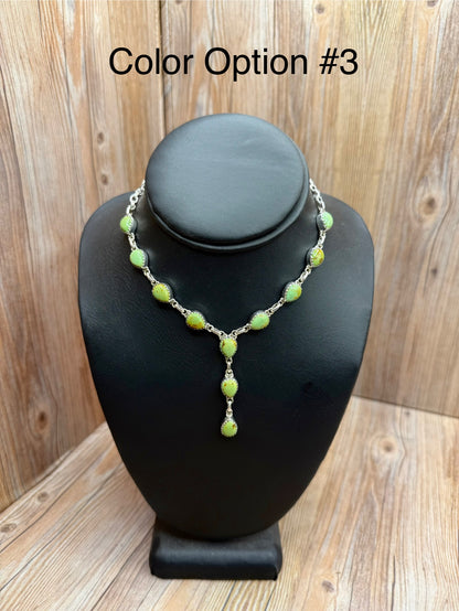 Dainty Lariat