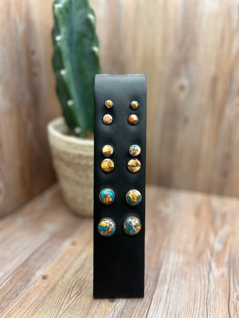Spiny Oyster & Kingman Turquoise Stud Earrings